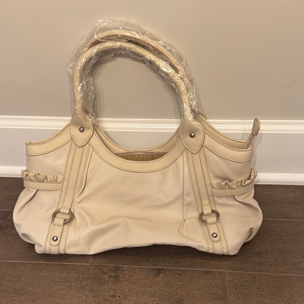 NWT Coldwater Creek Cream Shoulder Bag